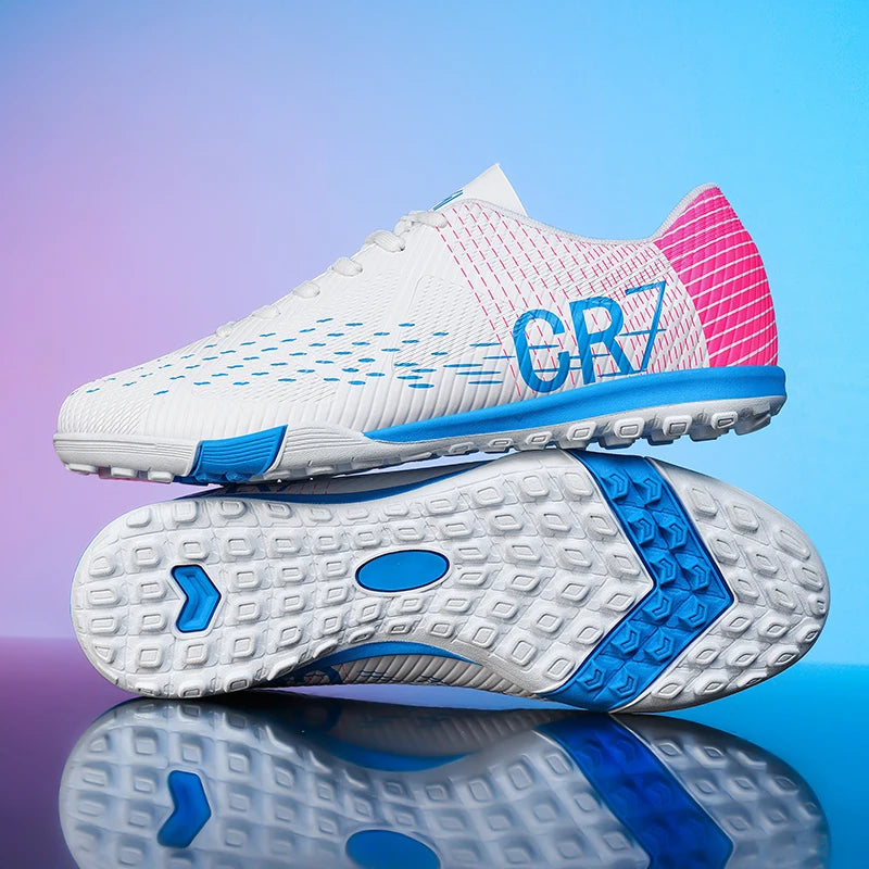 New Men Professional Football Boots Ultralight Training Unisex Breathable Soccer Shoes