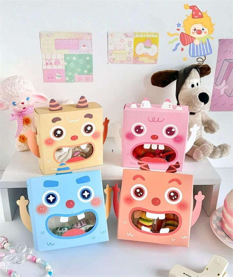 20PCS Cartoon Kraft Candy Gift Boxes with Window