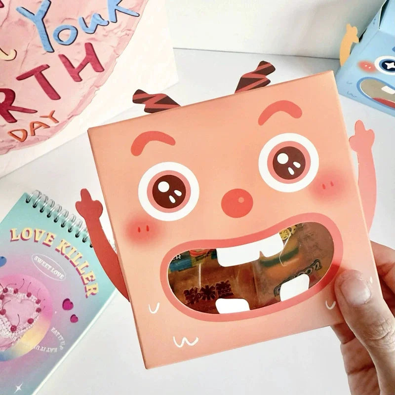20PCS Cartoon Kraft Candy Gift Boxes with Window
