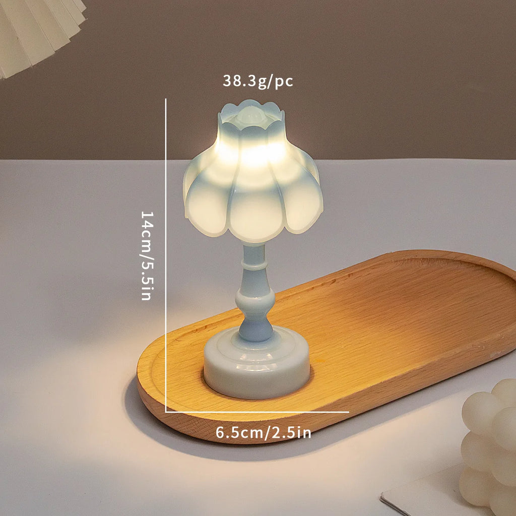 Miniature Flower Bud Table Lamp Night Light Furniture Home Model Decor Toy Doll, House Accessories Table