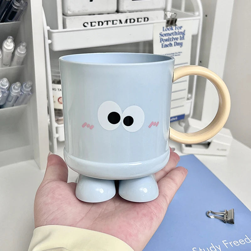 Mini Desktop Trash Can with Lid